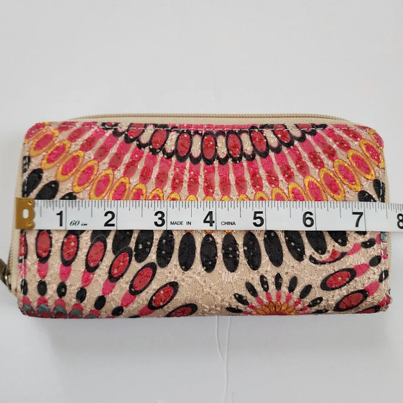 Peacock Strut Multicolored Zip Around Wallet Credit Card Organizer By 2 Chic - Picture 5 of 13